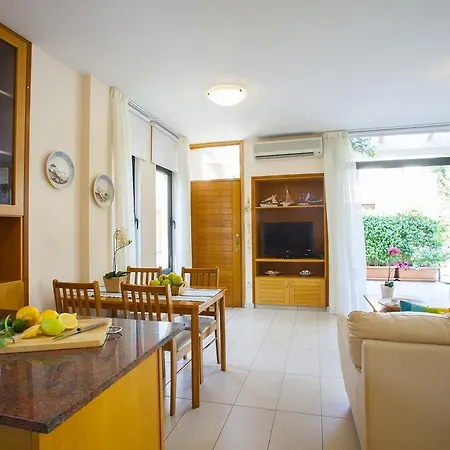 Enalos 37 Holiday home