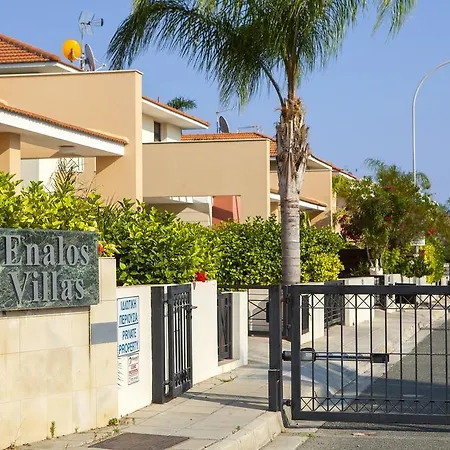 Enalos 37 Holiday home *